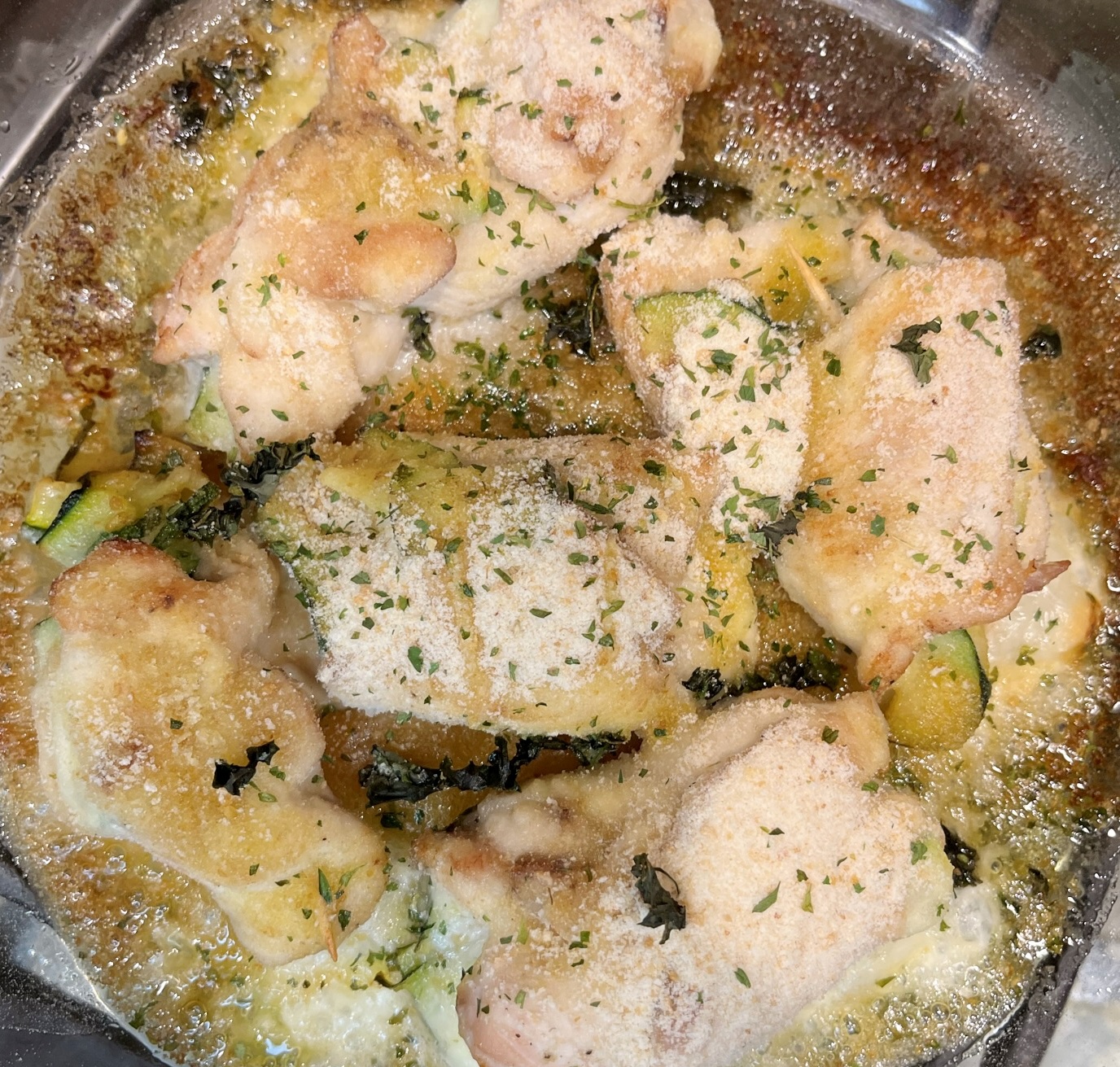Involtini di petto di pollo con zucchine e provolone